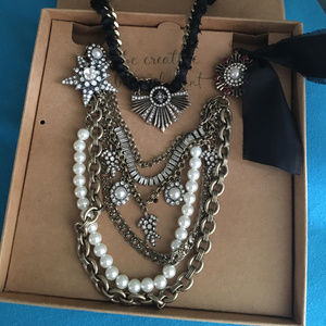 C & I Souviens Statement Necklace